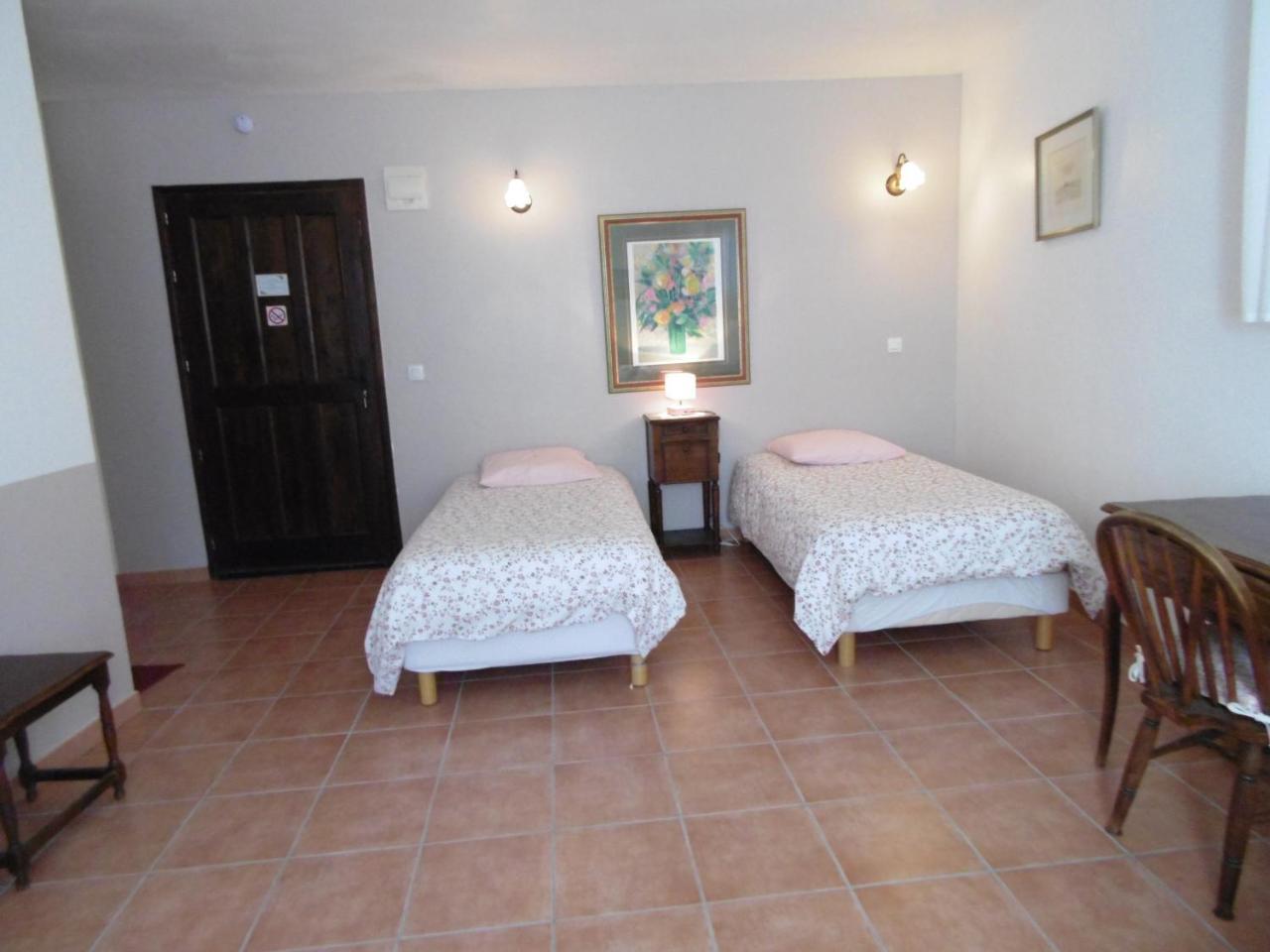 La Ferme De Valauris Bed & Breakfast Sisteron Luaran gambar