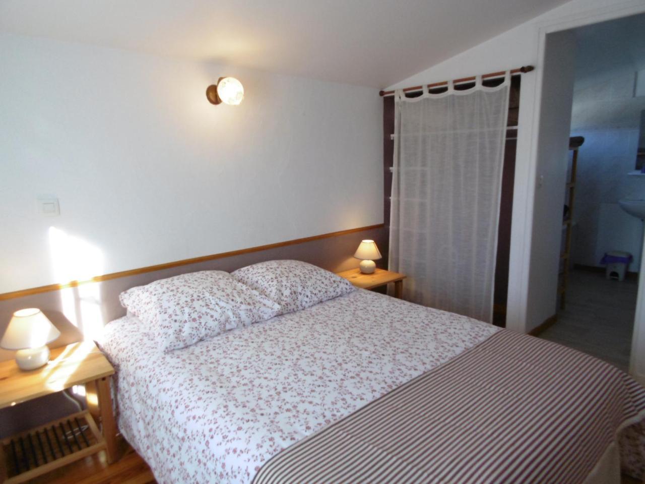 La Ferme De Valauris Bed & Breakfast Sisteron Luaran gambar